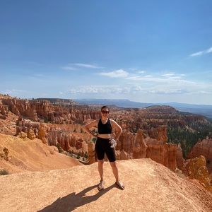 Meet your Posher, Carmen